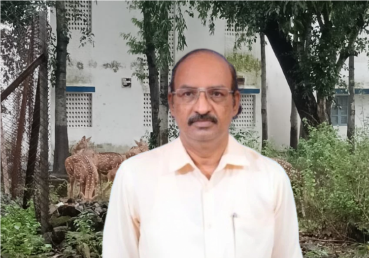 Dr.V.R.Ravi